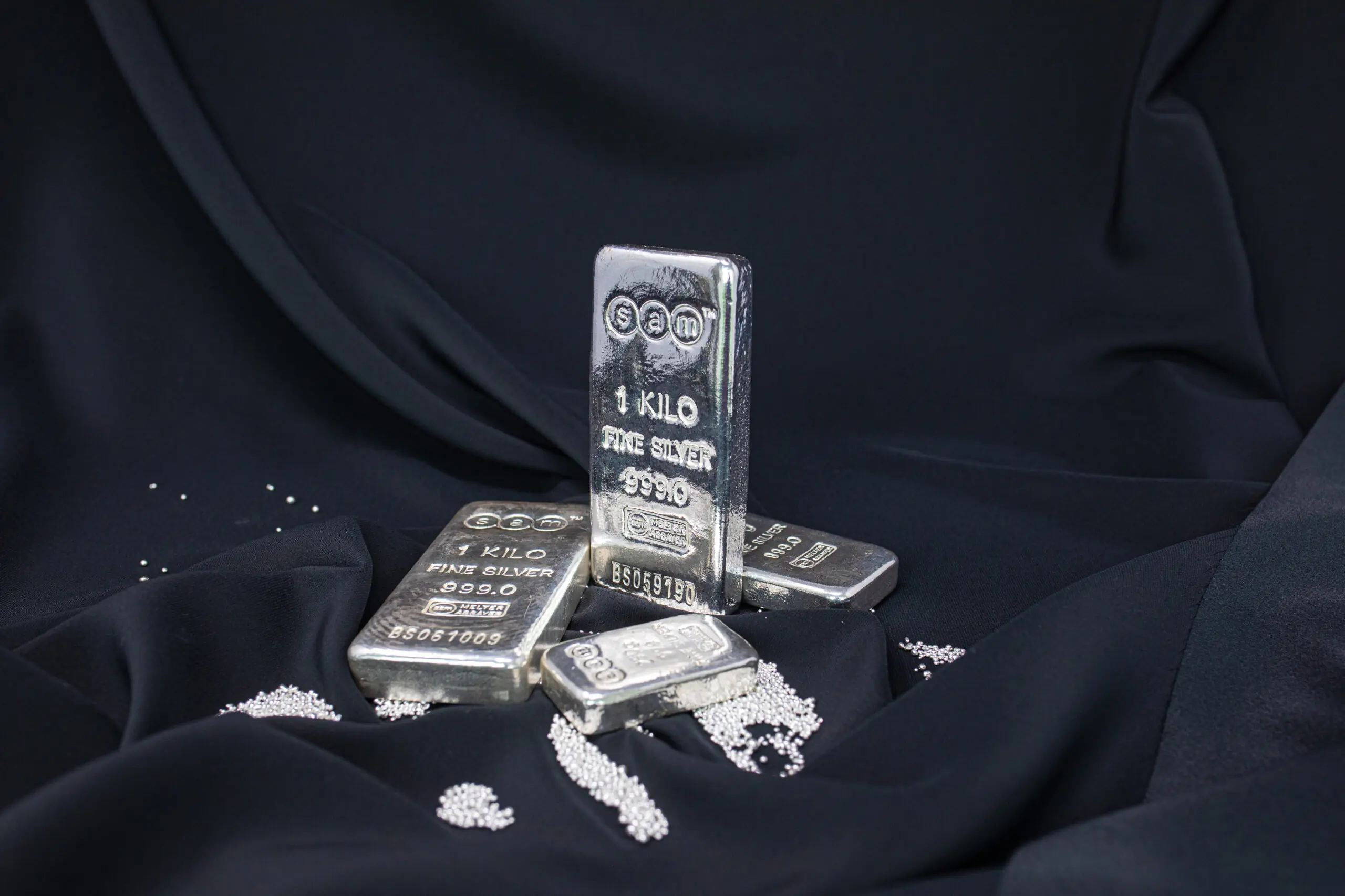 999/9999 SILVER CASTED BARS AND GRAINS - Image 2