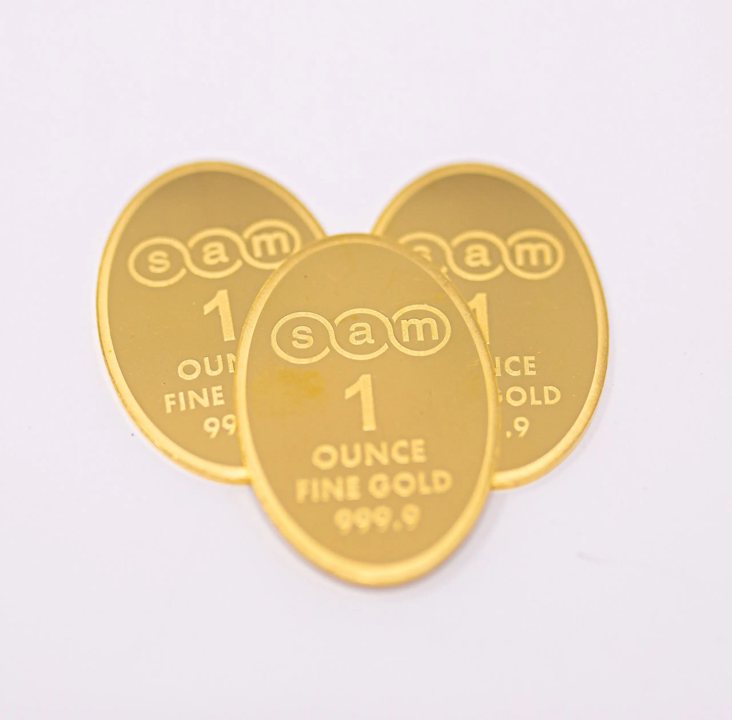 999.9 GOLD MINTED OVAL